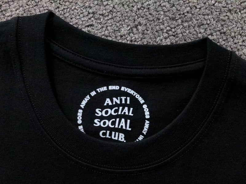 Camiseta Anti Social Club Dreaming