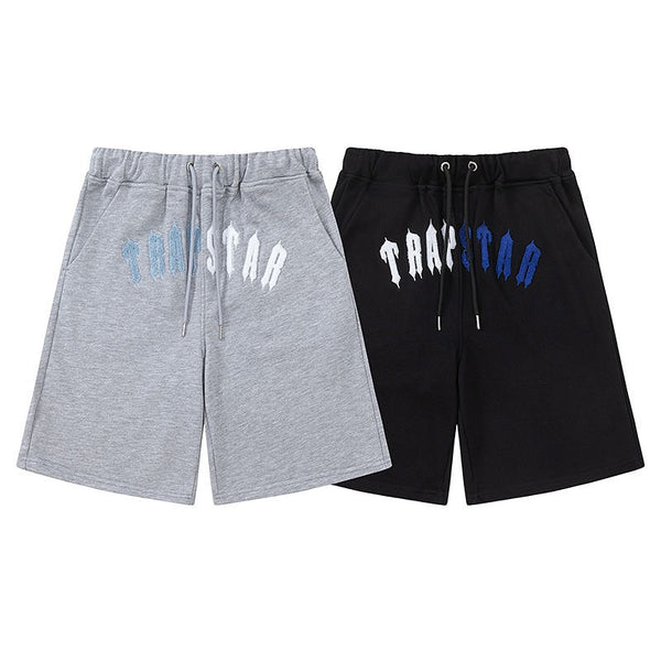 Bermuda Trapstar Irongate Arch Chenille Short Set