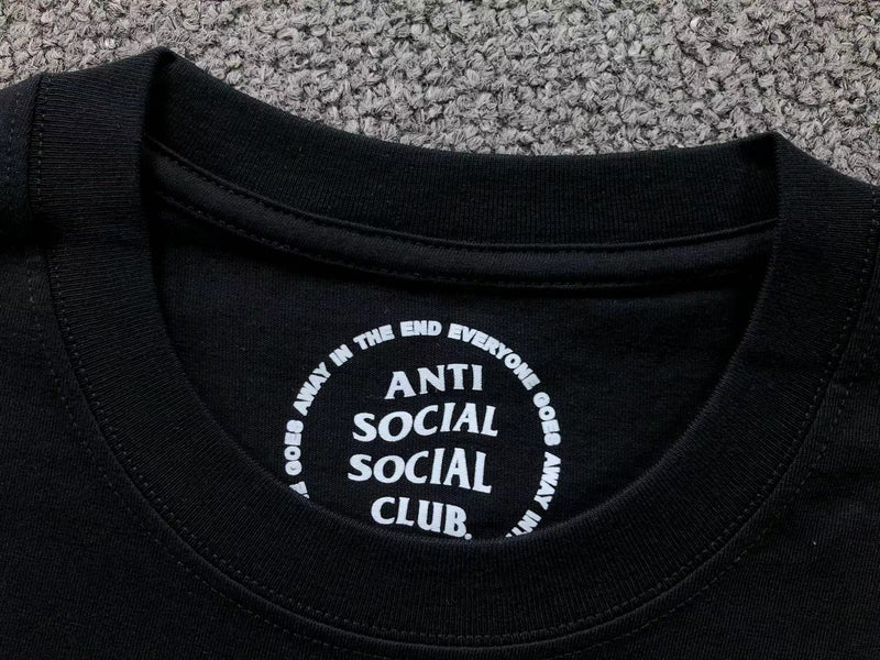 Camiseta Anti Social Club The Dog